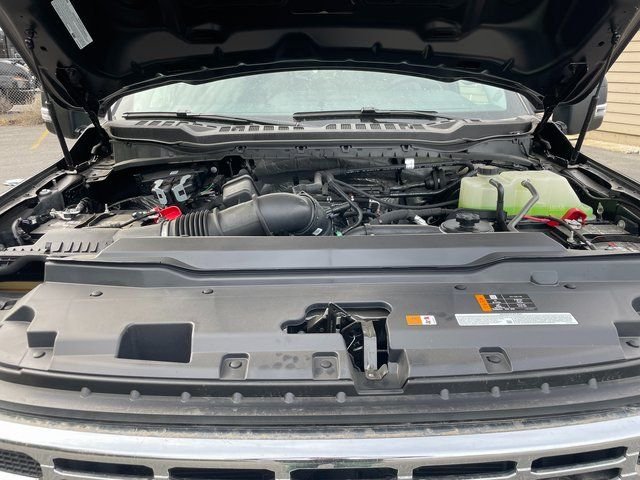 2025 Ford F-350 Super Duty Chassis Cab XL - Photo 32