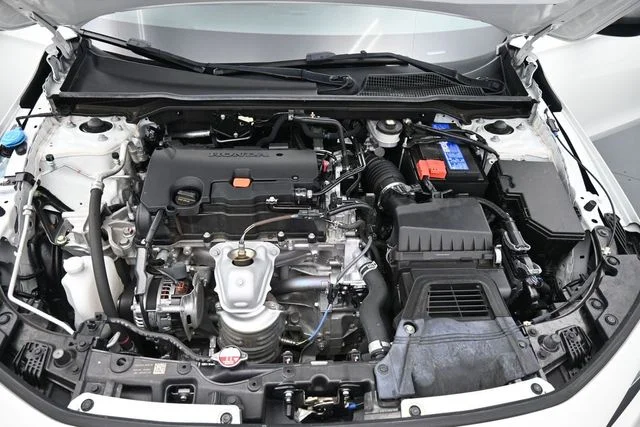 Certified Used 2024  Honda Sport image 16