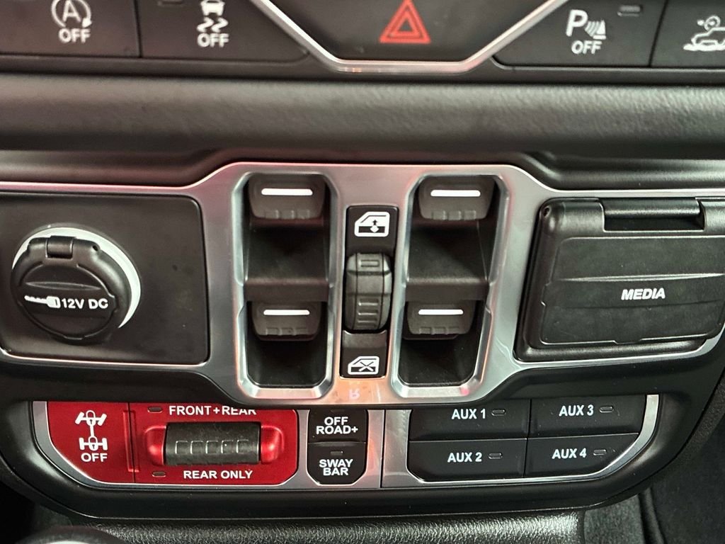 Used 2026 Gray Jeep Rubicon image 29