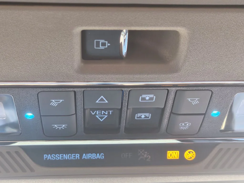 New 2027 Marsh Gray Metallic Ford F-350® Platinum® image 13
