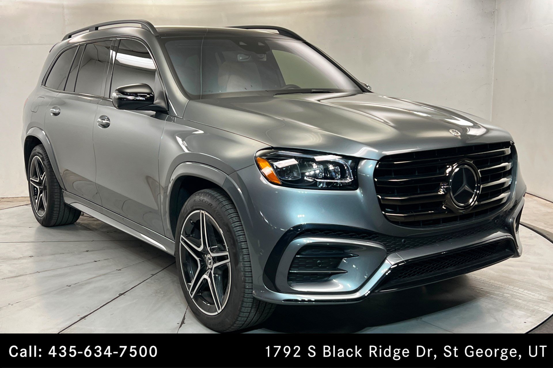 Certified Used 2026 Selenite Grey Metallic Mercedes-Benz GLS 450 image 8