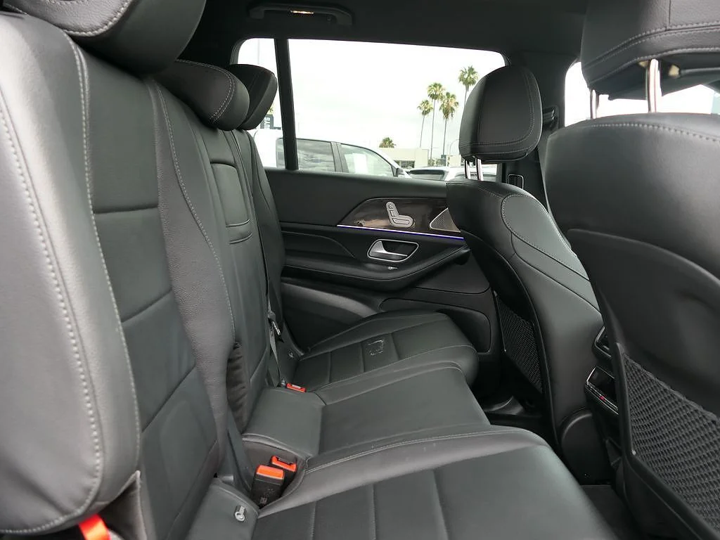 Used 2025 Black Mercedes-Benz GLS 450 image 22