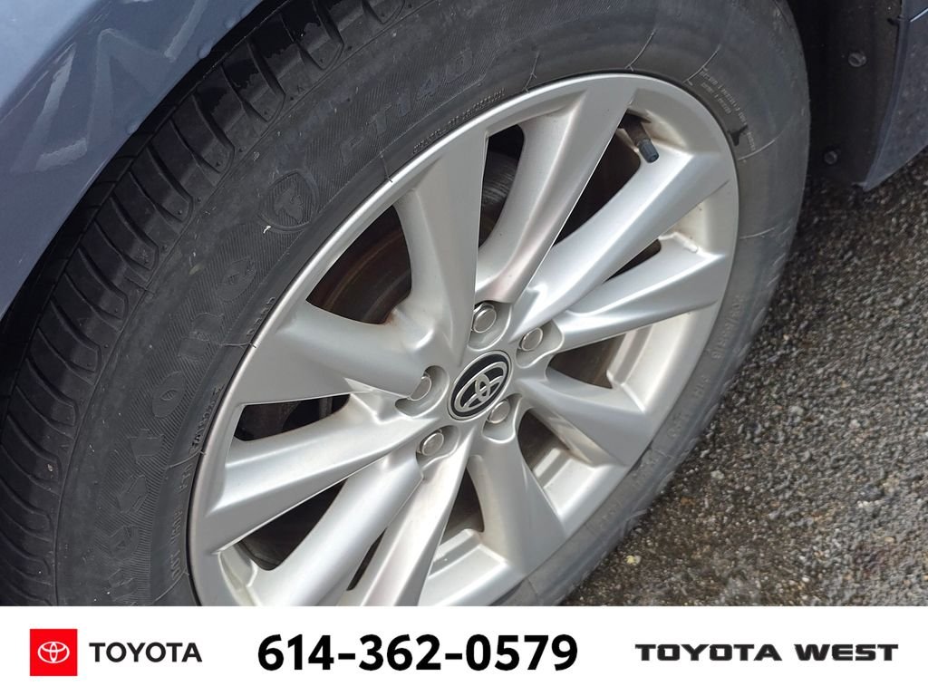 Used 2024  Toyota LE image 10