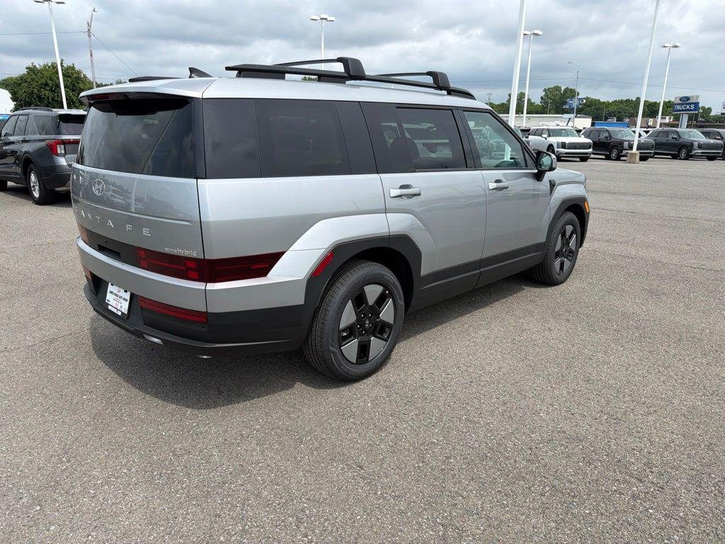 New 2026 Silver Hyundai SEL image 3