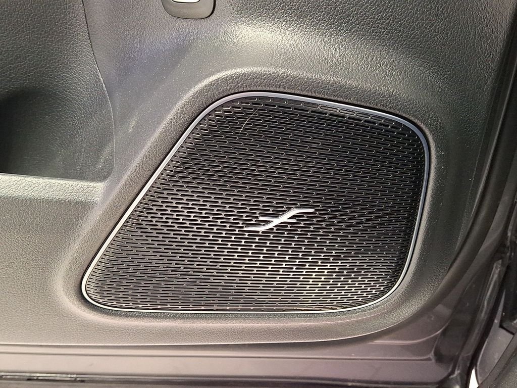 New 2026 Mountain Grey Metallic Mercedes-Benz GLB 35 AMG® image 22