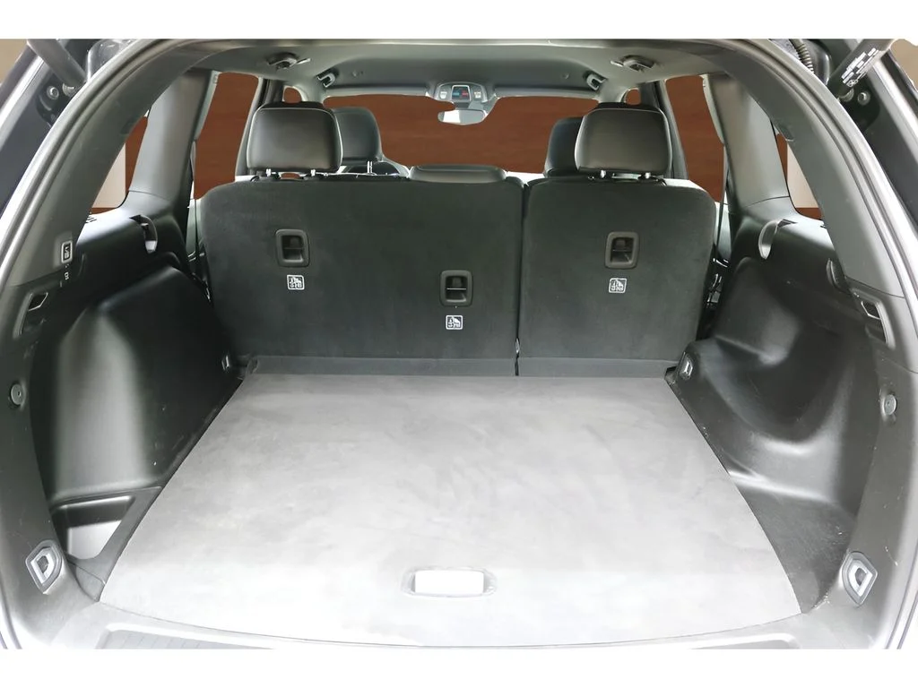 Used 2023 Black Jeep Altitude X image 15