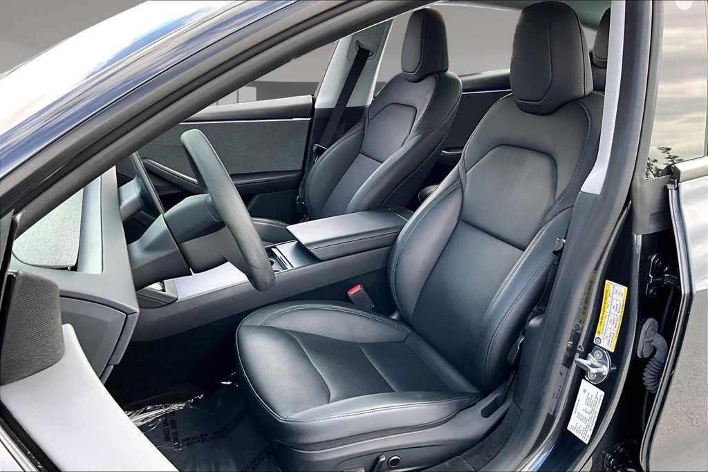 Used 2025 Stealth Gray Tesla Long Range image 19