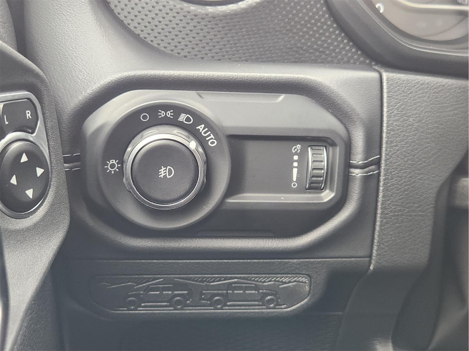 2025 Jeep Wrangler photo 23 of 34