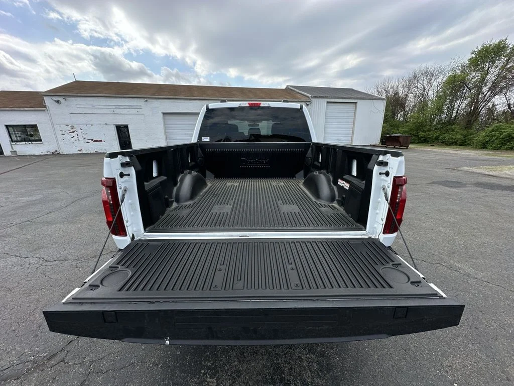 Used 2024 White Ford XLT image 15