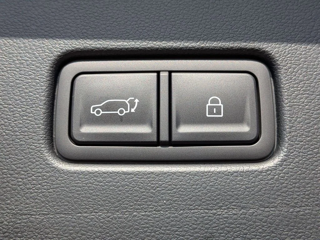 New 2026 White Hyundai Calligraphy image 30