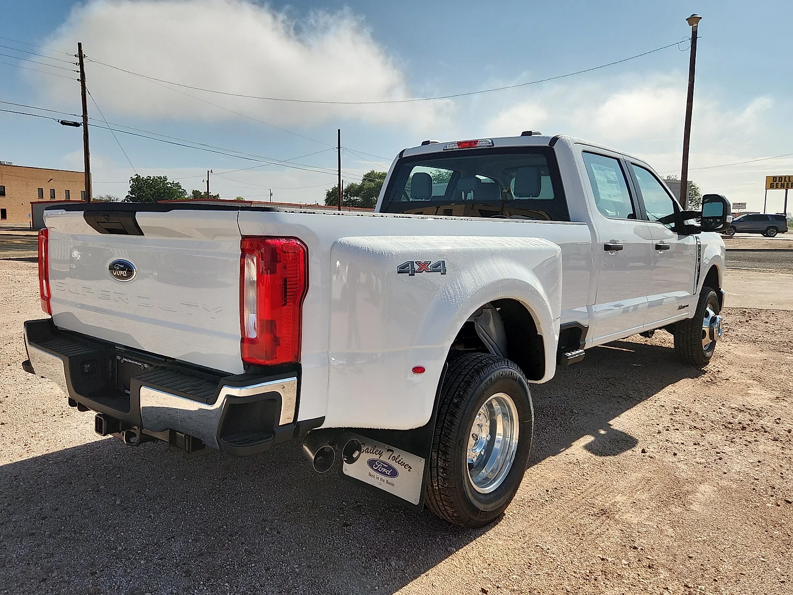 New 2026 Oxford White Ford XL image 7