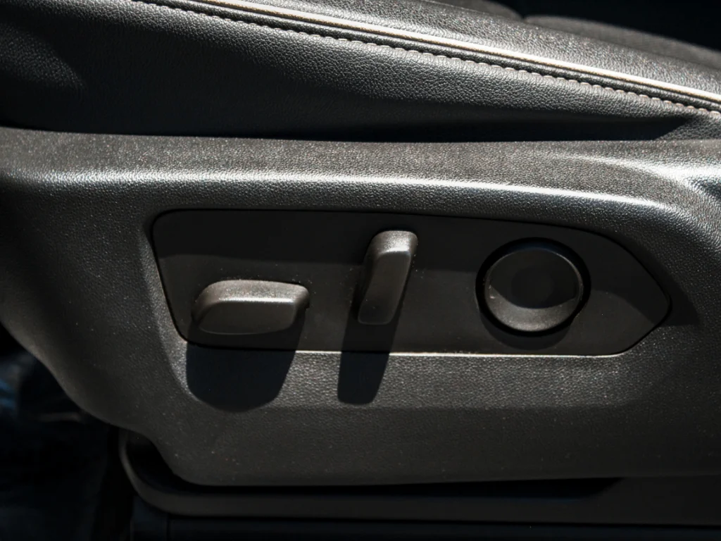 Used 2023 Midnight Blue Metallic Chevrolet Premier image 11