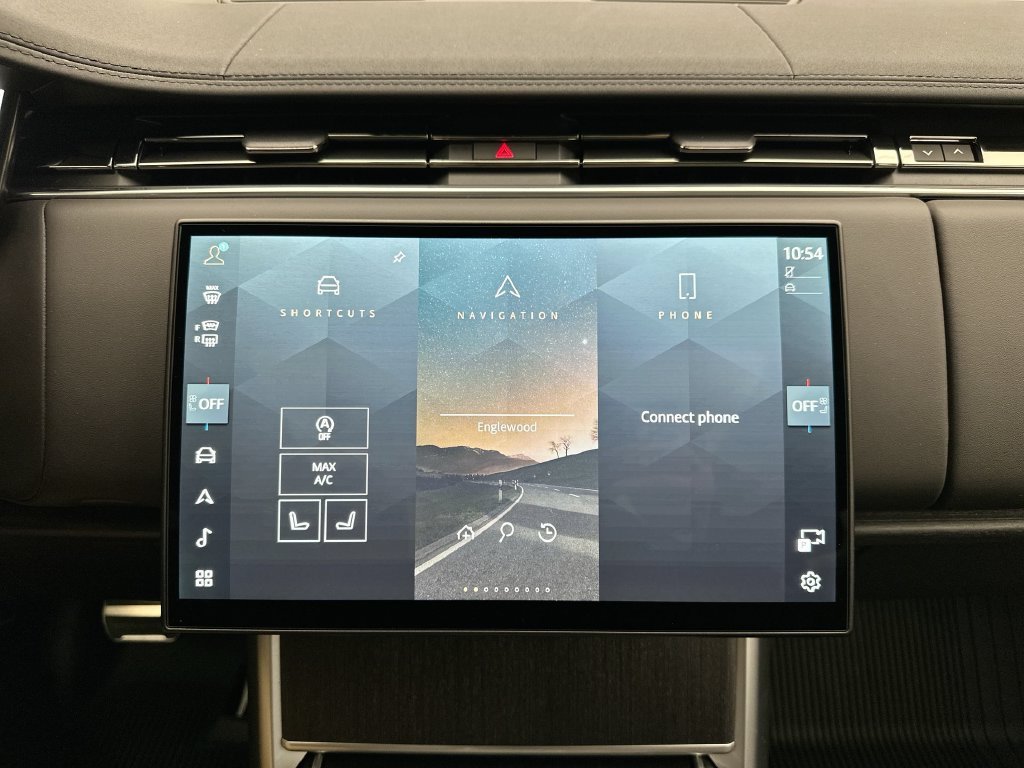 New 2027 Fuji White Land Rover SE image 13