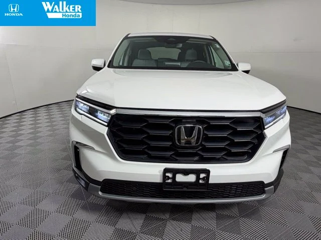 Certified Used 2025 Platinum White Pearl Honda EX-L image 2