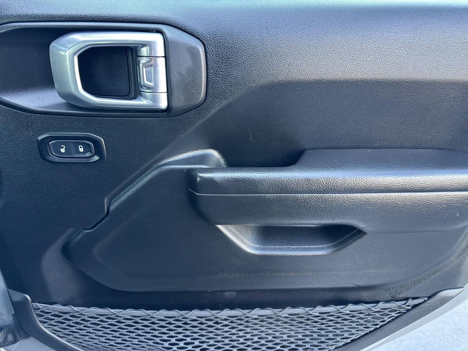 2022 Jeep Gladiator Altitude - Photo 31