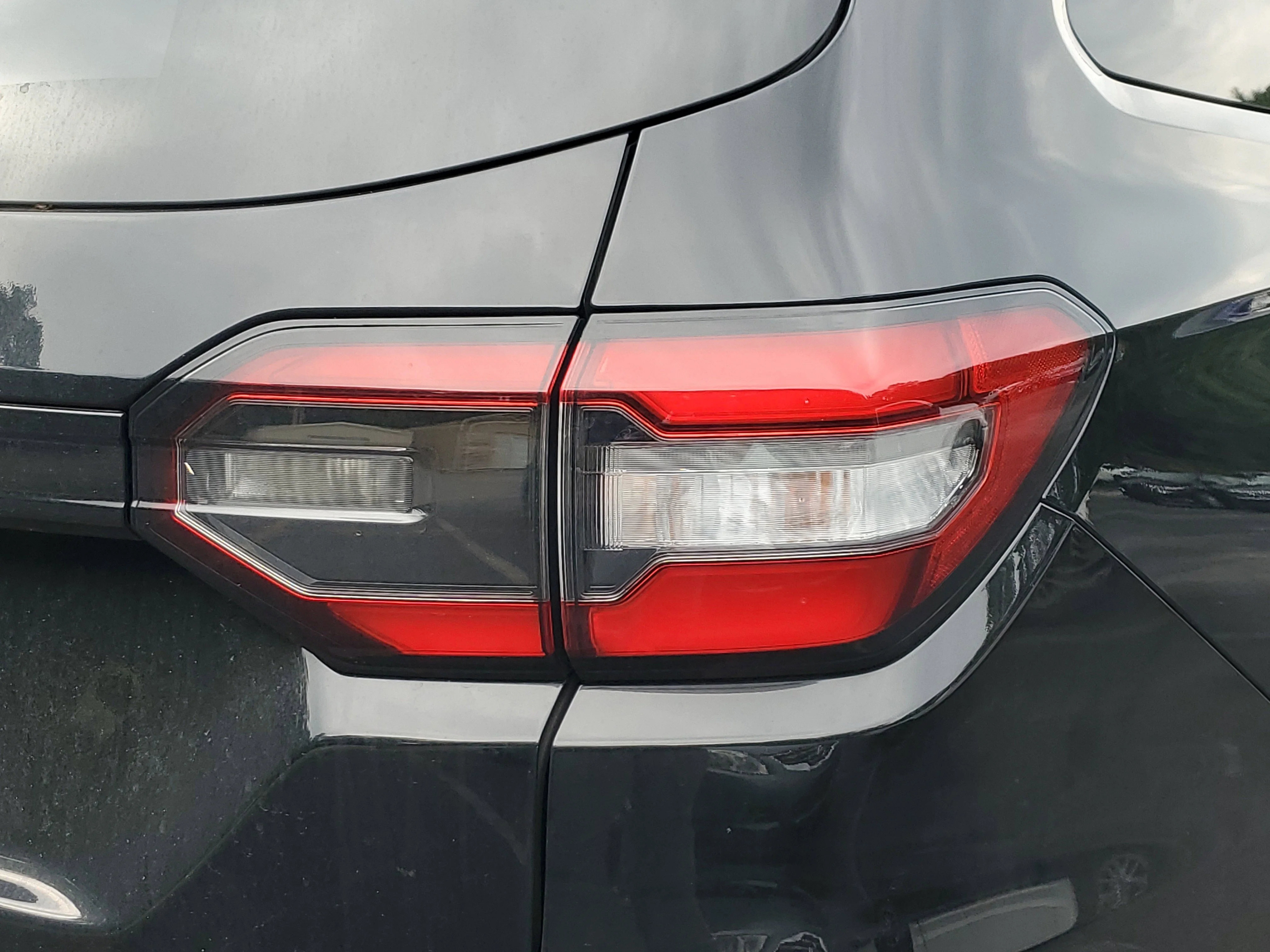 Used 2025  Honda EX-L image 8