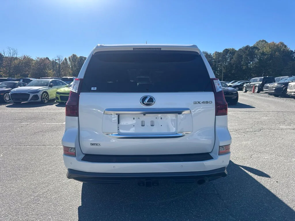 Used 2021 White Lexus 460 Luxury image 4
