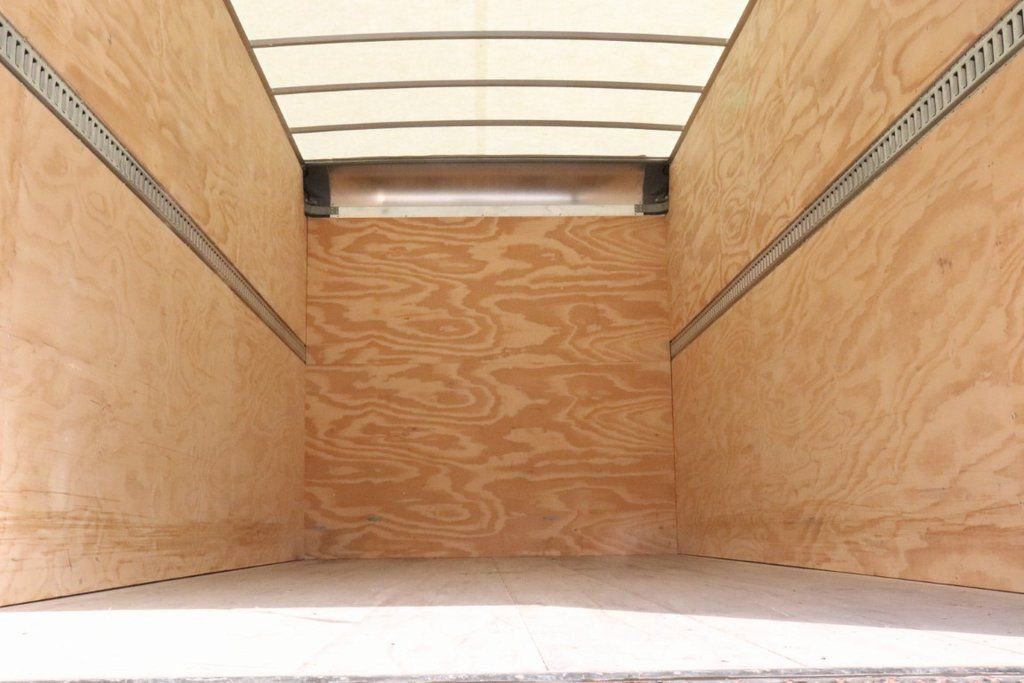 2023 Chevrolet Silverado 5500XD - Photo 19