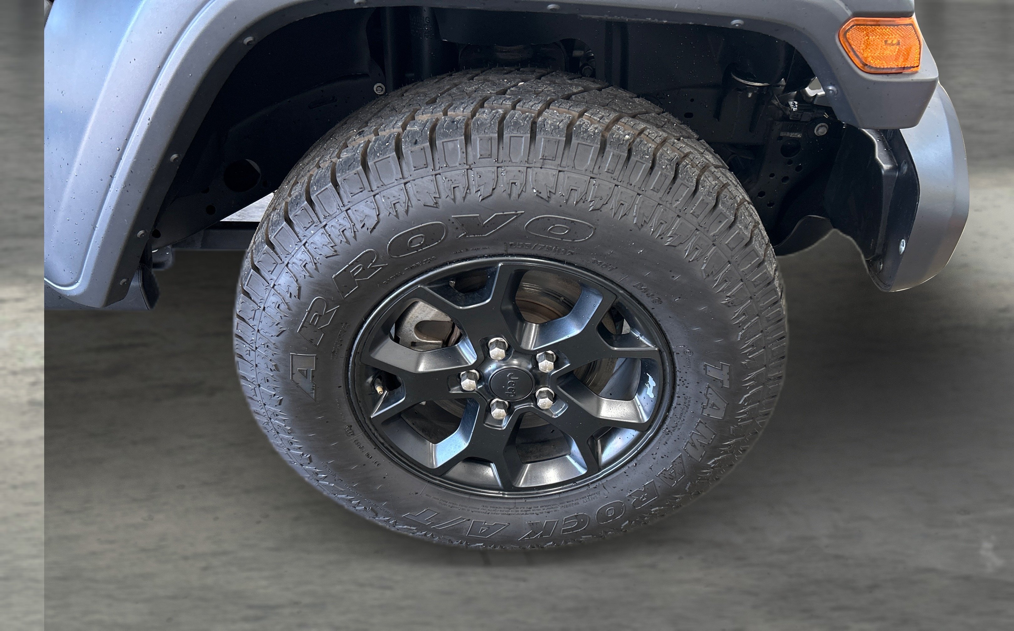 Used 2022 Gray Jeep Willys image 21