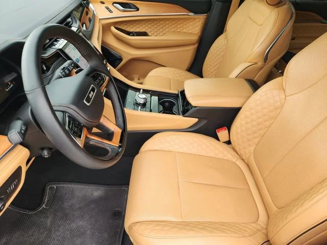 car-gallery-4