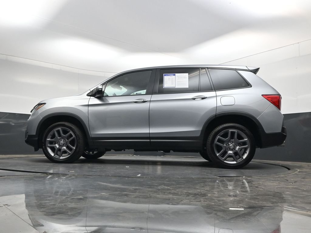 Used 2023  Honda EX-L image 35