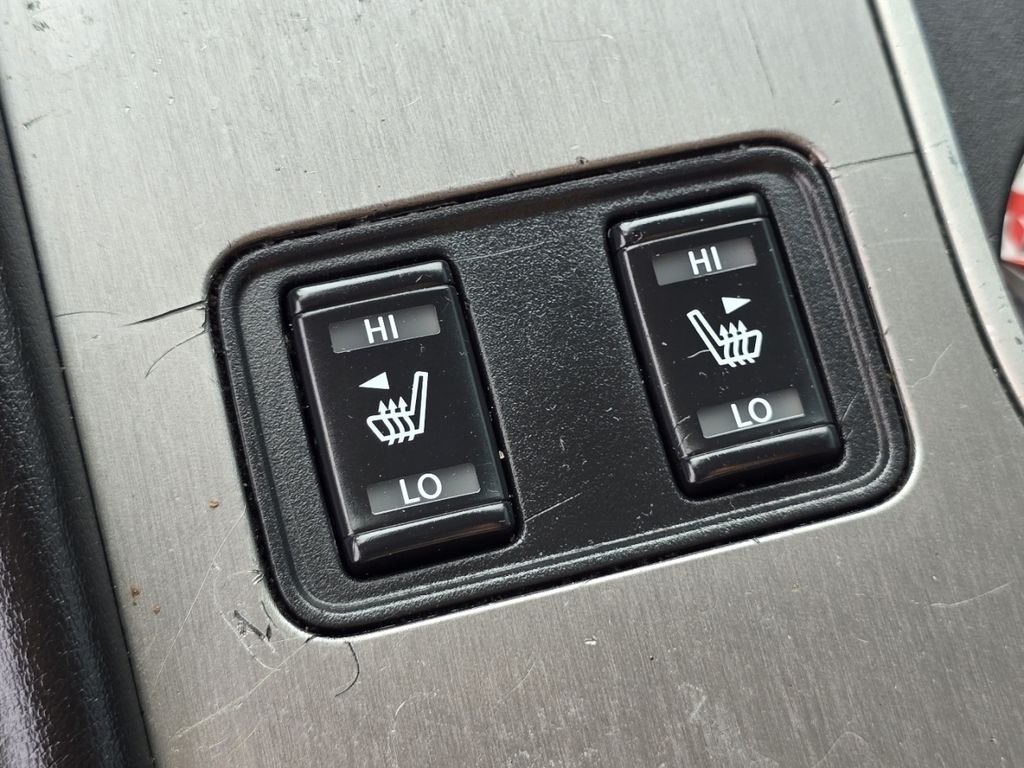 Used 2020 Gray Nissan SL image 23