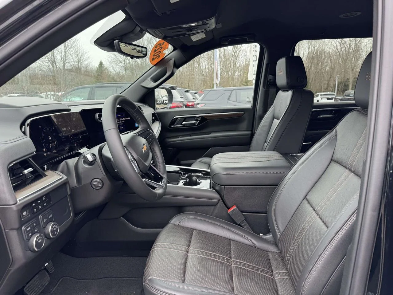 Used 2025 Black Chevrolet High Country image 14
