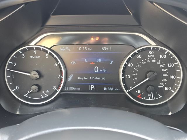 Used 2020 Pearl White Tricoat Nissan Platinum image 30