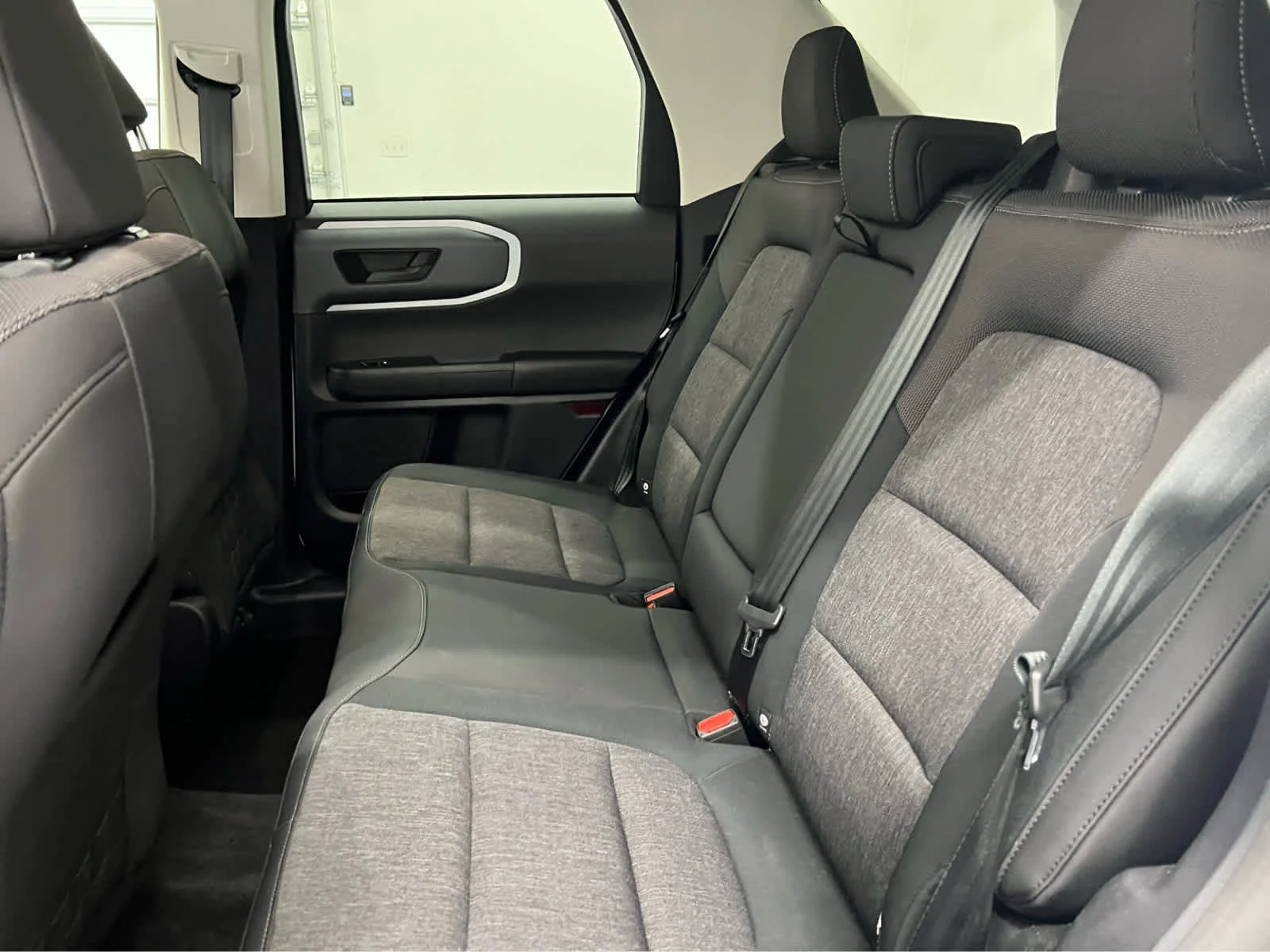 Used 2024 Oxford White Ford Big Bend image 23