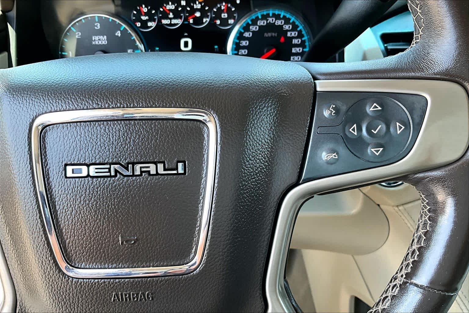 Used 2019 Summit White GMC Denali image 25