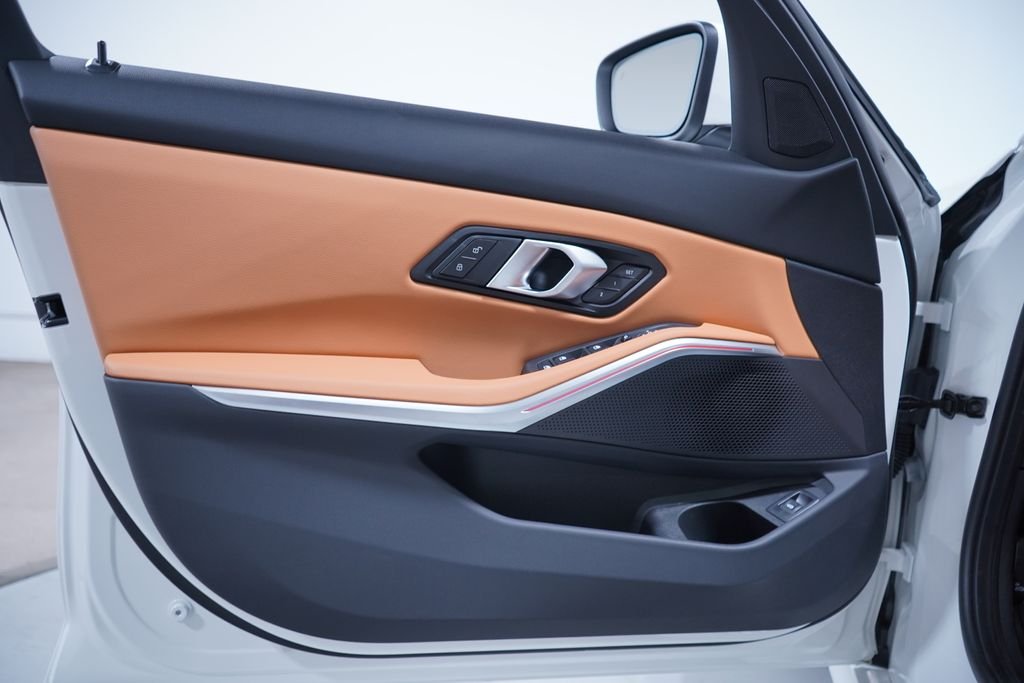 New 2026 Alpine White BMW 330i image 16
