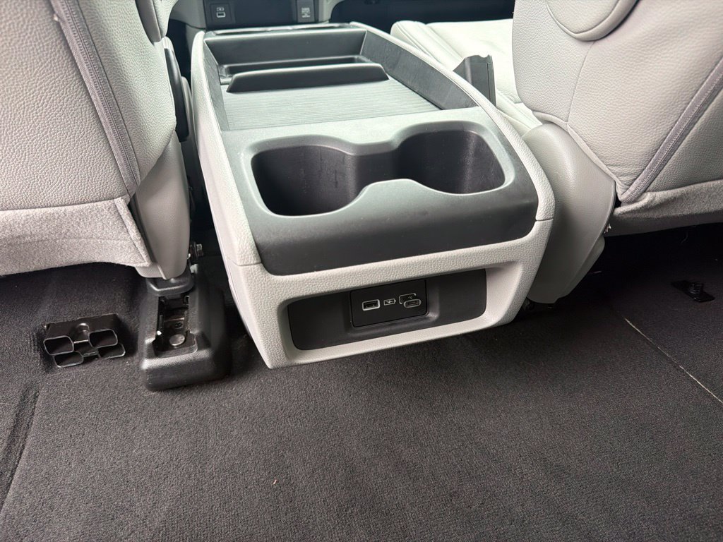 2024 Honda Odyssey EX-L - Photo 35
