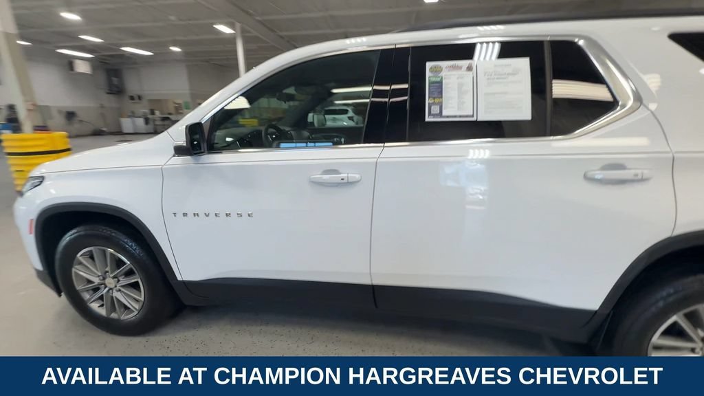 Used 2023 Summit White Chevrolet LT Cloth image 6