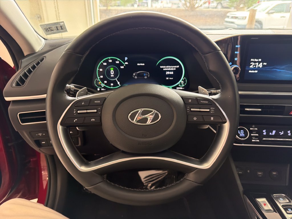Used 2023 Red Hyundai Limited image 26
