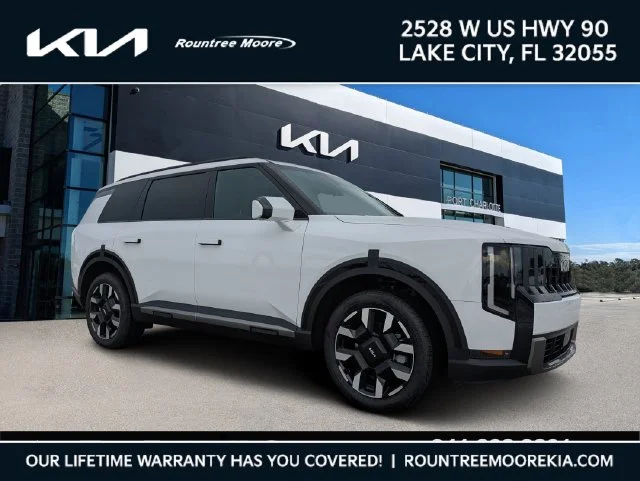 New 2027 White Kia S image 1