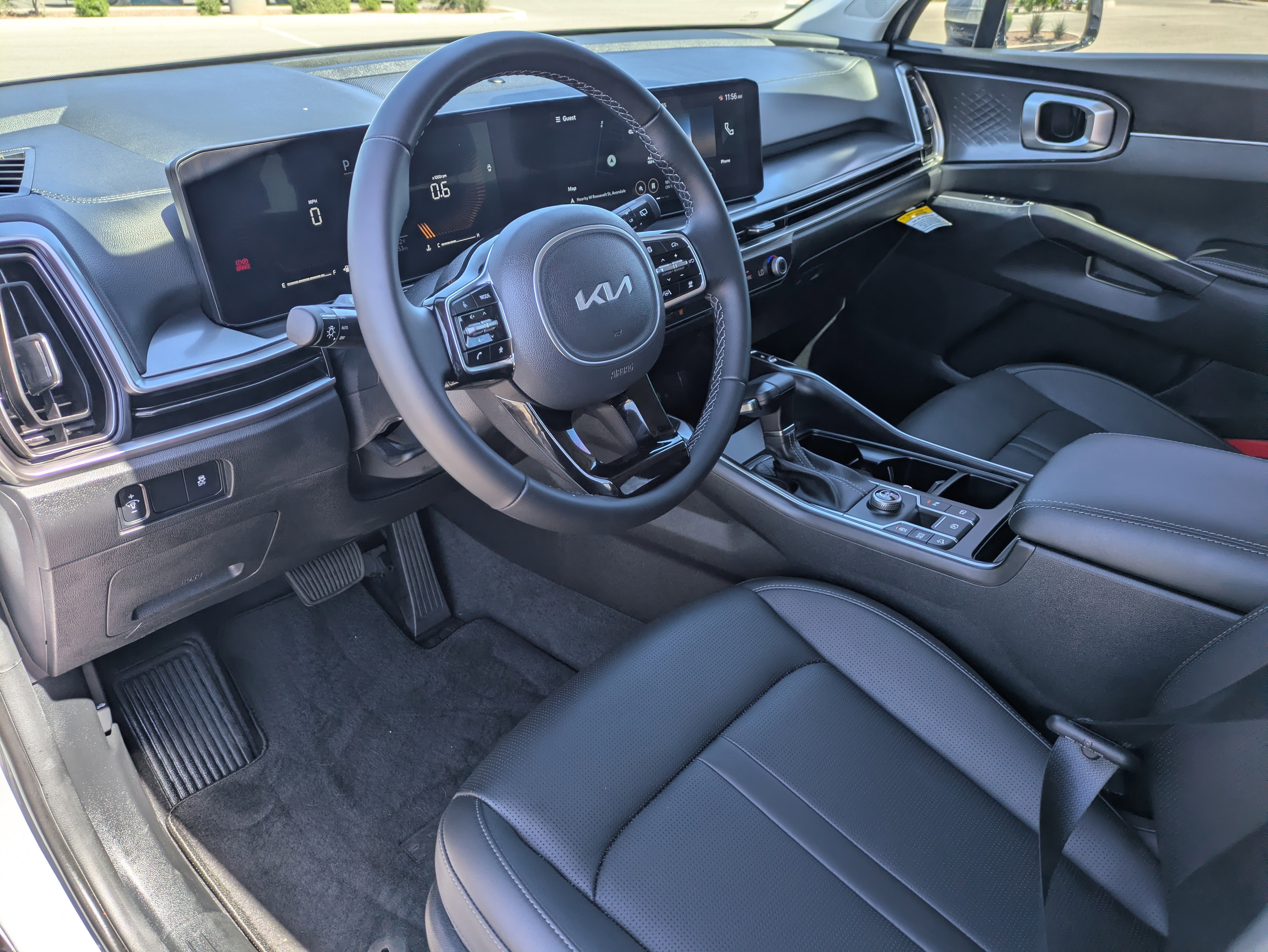 2025 Kia Sorento S - Photo 25