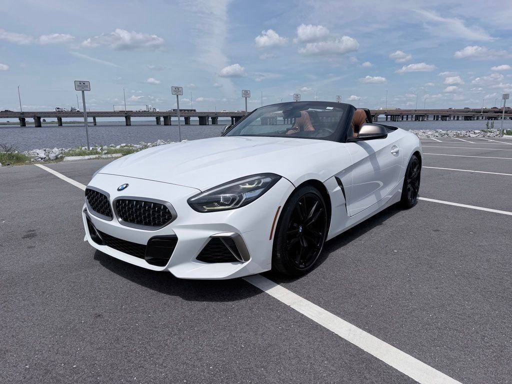 Used 2020 White BMW sDrive M40i image 25