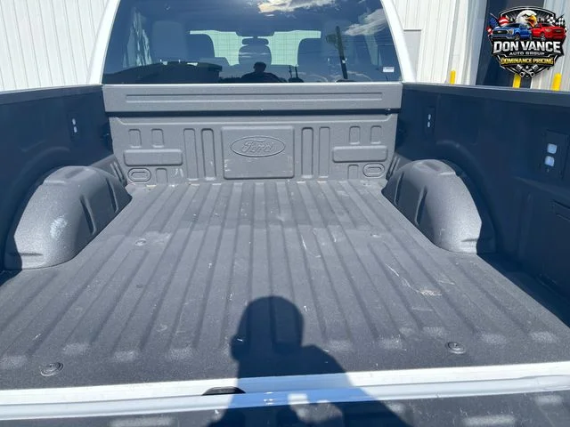 Used 2025 White Ford XLT image 21