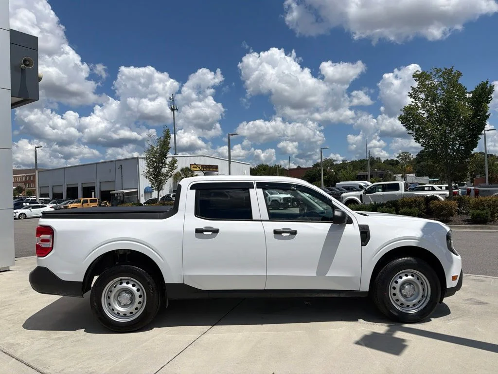 Certified Used 2025 Oxford White Ford XL image 2