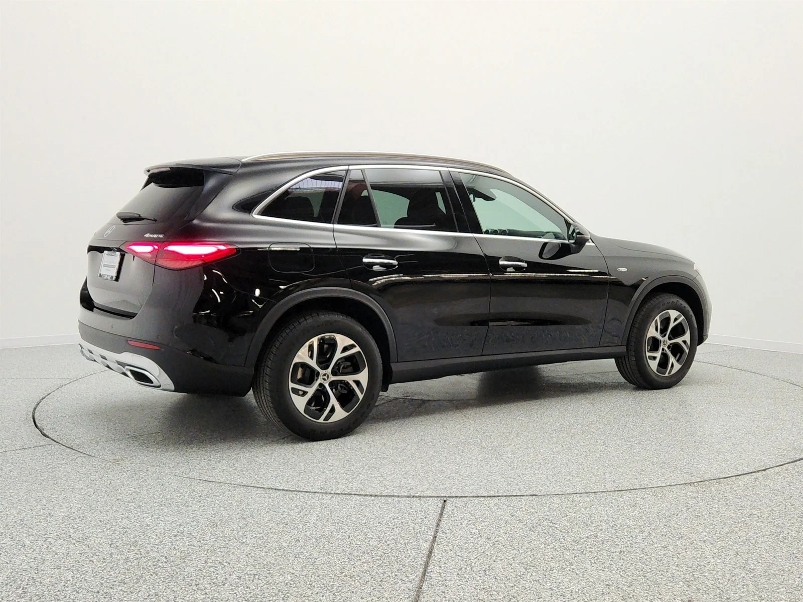 Used 2025 Black Mercedes-Benz GLC 350e 4MATIC® SUV image 5