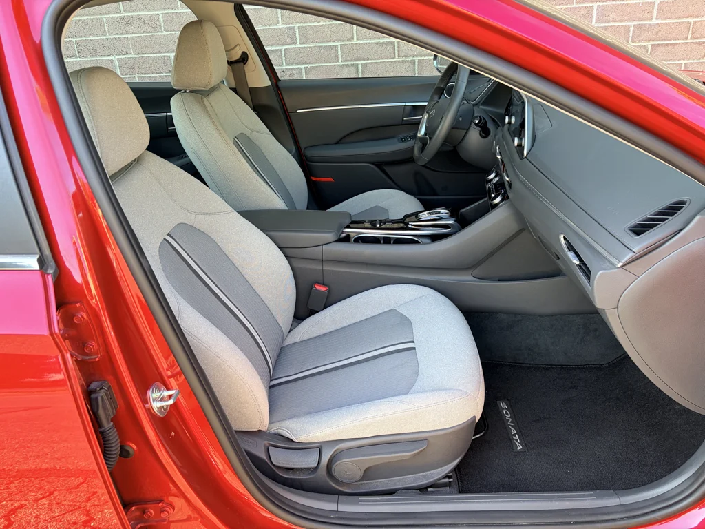 Used 2020 Calypso Red Hyundai SEL image 22