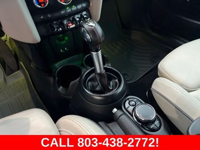 Used 2019 Blue MINI Classic image 19