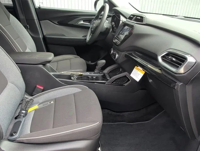 Used 2023 Black Chevrolet LT image 29