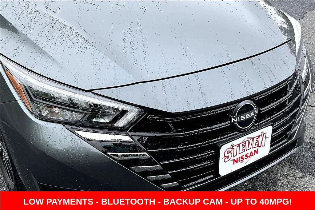 2025 Nissan Versa Sedan SV - Photo 32