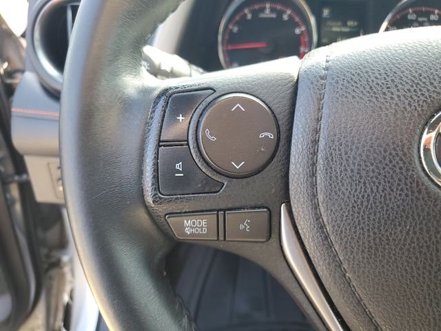 Used 2017 Silver Toyota SE image 12