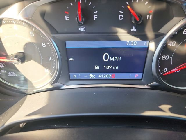 Used 2022 Summit White GMC AT4 image 16