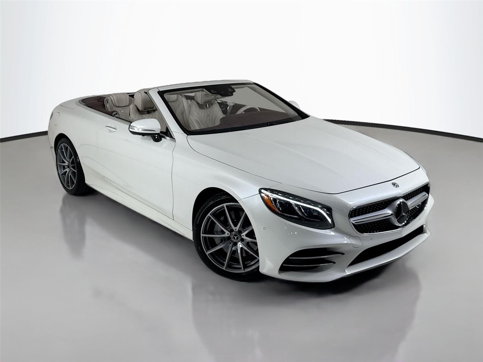 Used 2019 designo Cashmere White Magno (Matte Finish) Mercedes-Benz S 560 Cabriolet | AMG® Line | Premium Pkg | Driver Assist Pkg image 43
