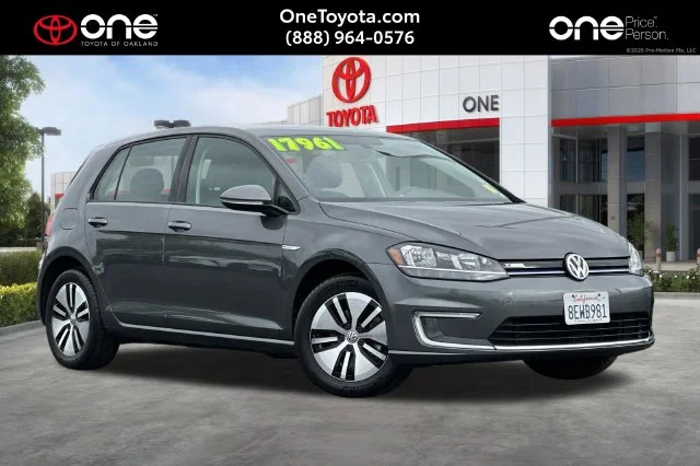2017 Volkswagen e-Golf SE