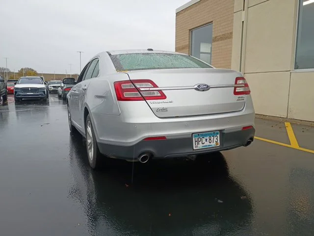 Used 2016 Silver Ford SEL image 4