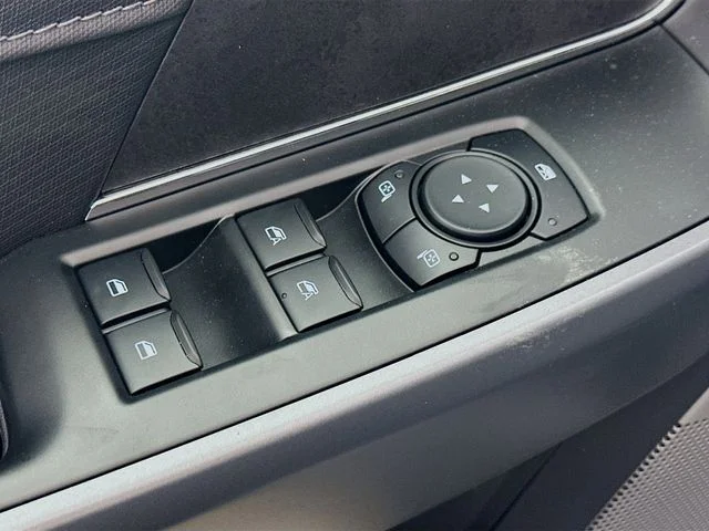 New 2026 Carbonized Gray Metallic Ford XLT image 18